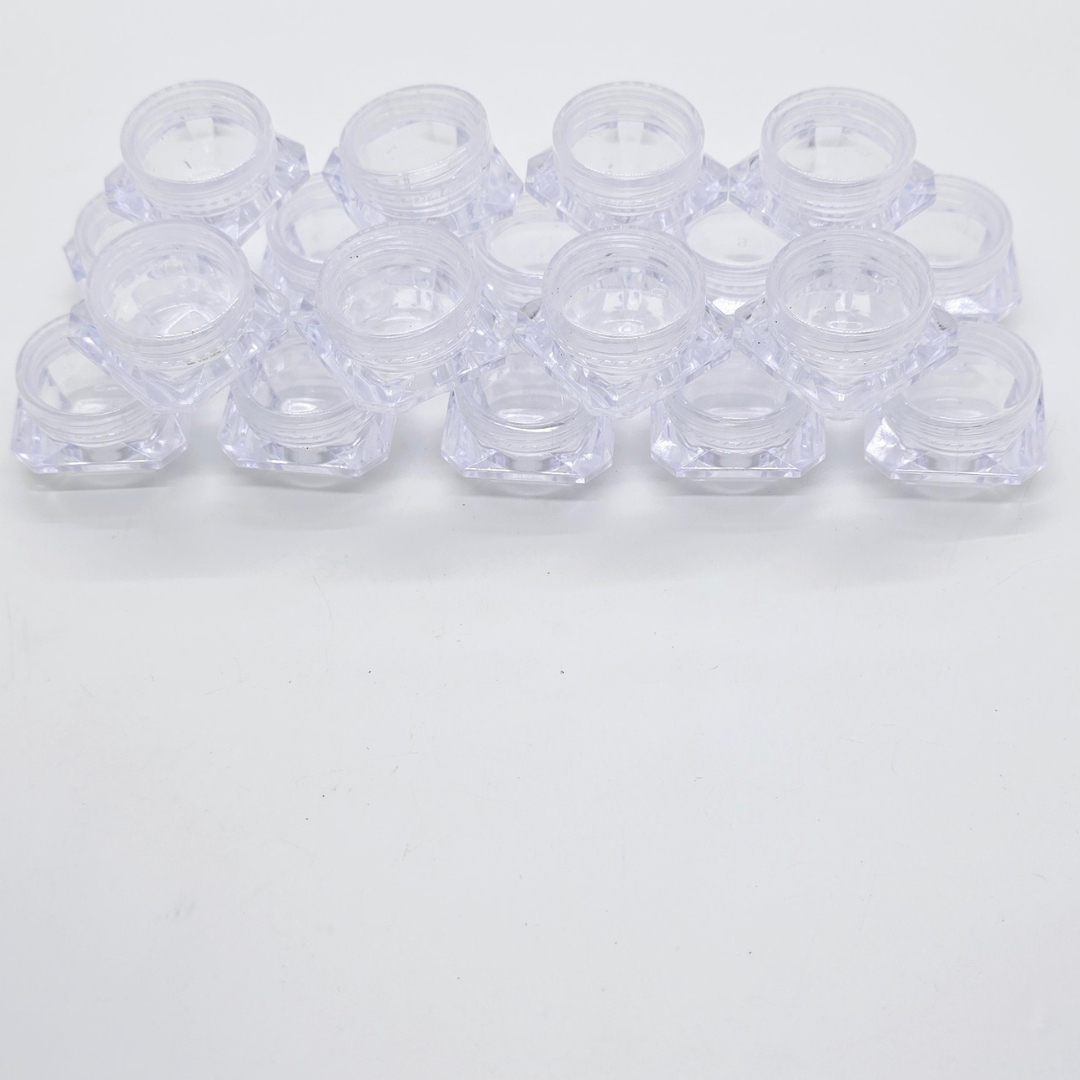5 Grams Diamond Shaped Acrylic Jars