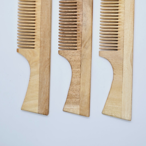Handle Comb