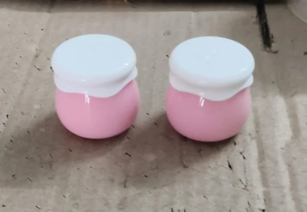 10gm pink cosmetic jar